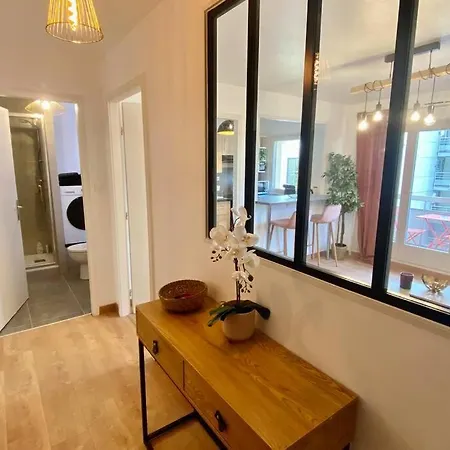 LE COSY - Neudorf Étoile avec balcon et Parking Appartamento