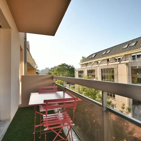 LE COSY - Neudorf Étoile avec balcon et Parking Appartamento Strasburgo